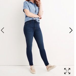 10” High-Rise Skinny Jeans, size 30